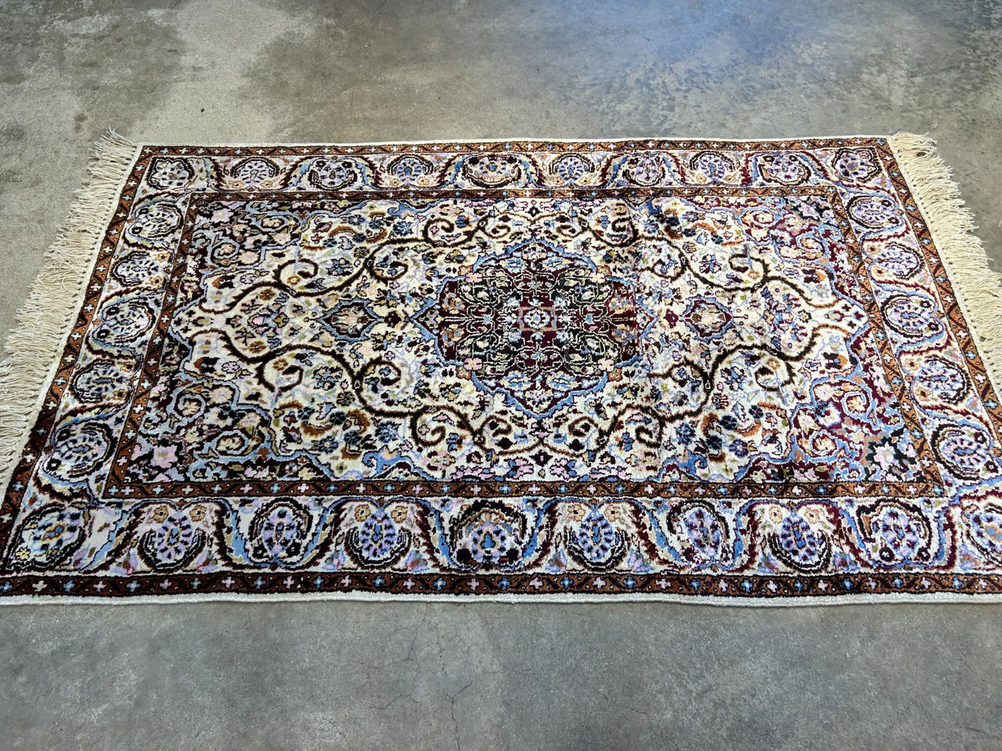 3'x5' Hand-Knotted 100% Kashmiri Silk Oriental Rug