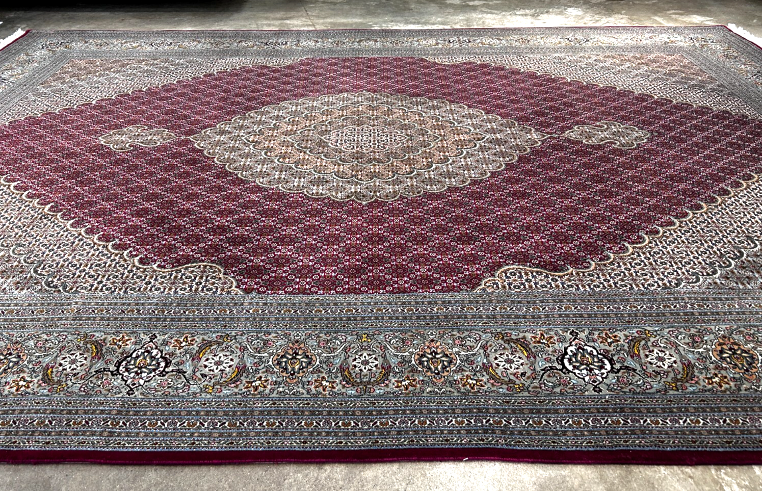 8'4"x11'6" Hand-Knotted Silk & Wool Tabrize Fish Style Area Rug - Carpet