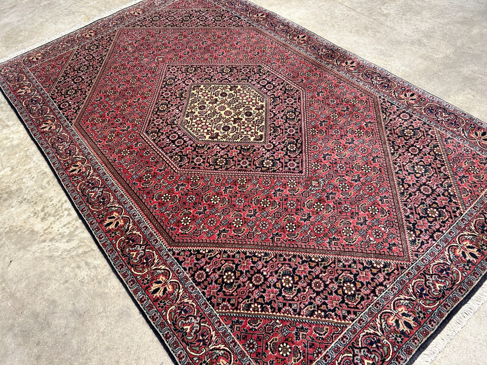 3'8"x5'10" Hand-Knotted 100% Wool Bidjare Carpet - Area Rug