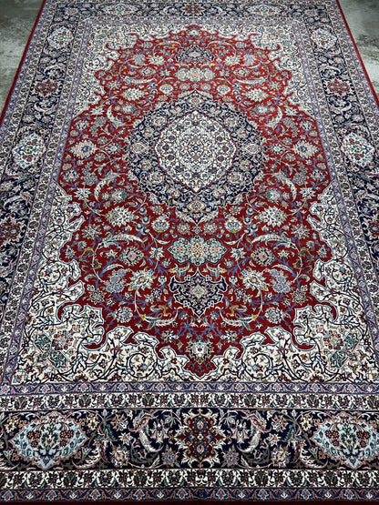 8'1"x11'9" Extra Fine Hand-Knotted Wool & Silk Isfahane Rug