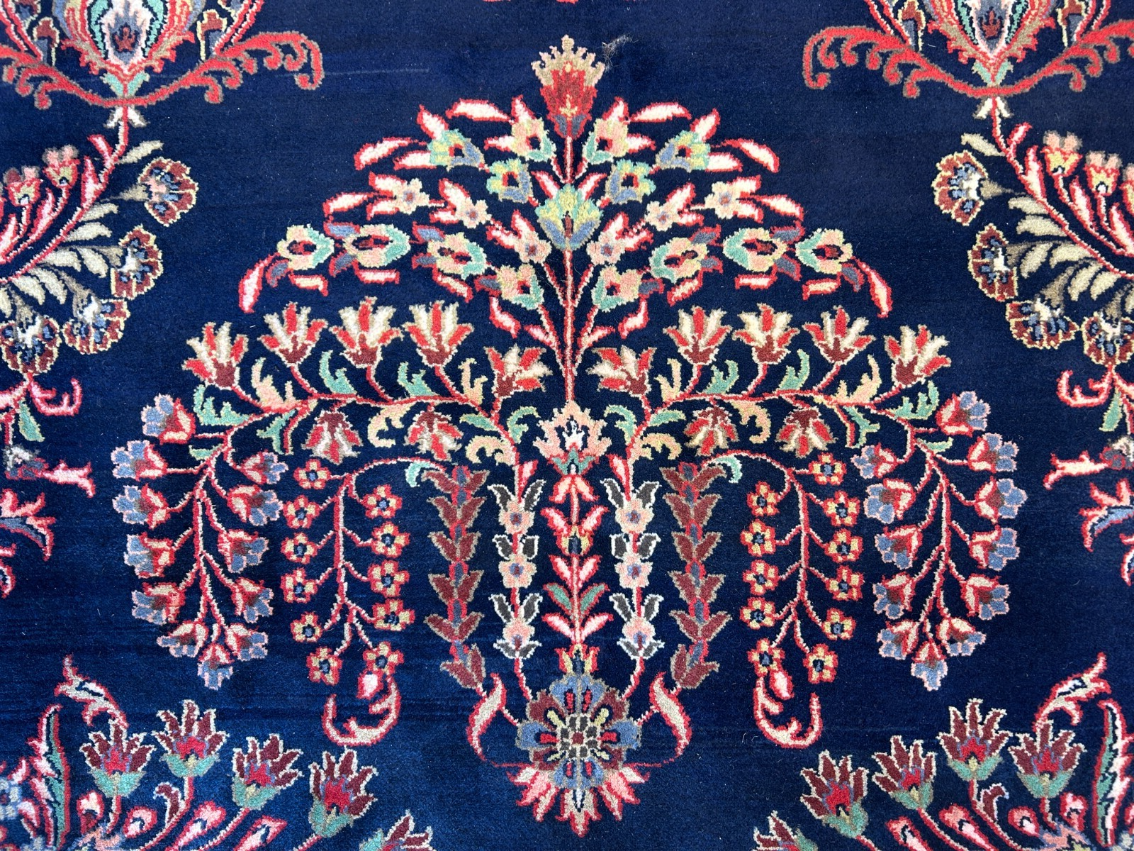 8'9"x12'1" Hand-Knotted 100% Wool Pile IndoSarouke Rug