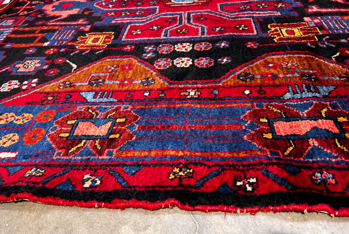 5'4" x 10' Hand-Knotted 100% Wool Pile Hamadane Area Rug