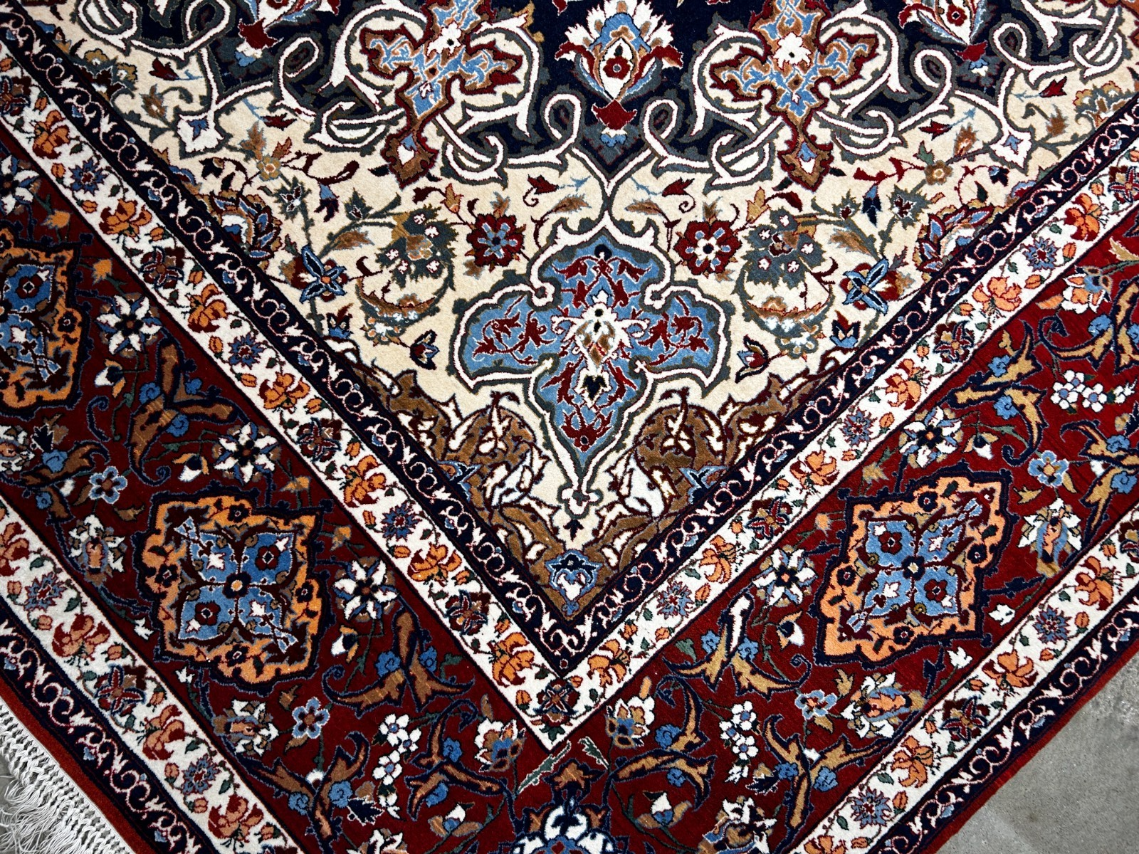 7'9"x12'8" Extra Fine Hand-Knotted Wool & Silk Isfahane Seirafian Rug
