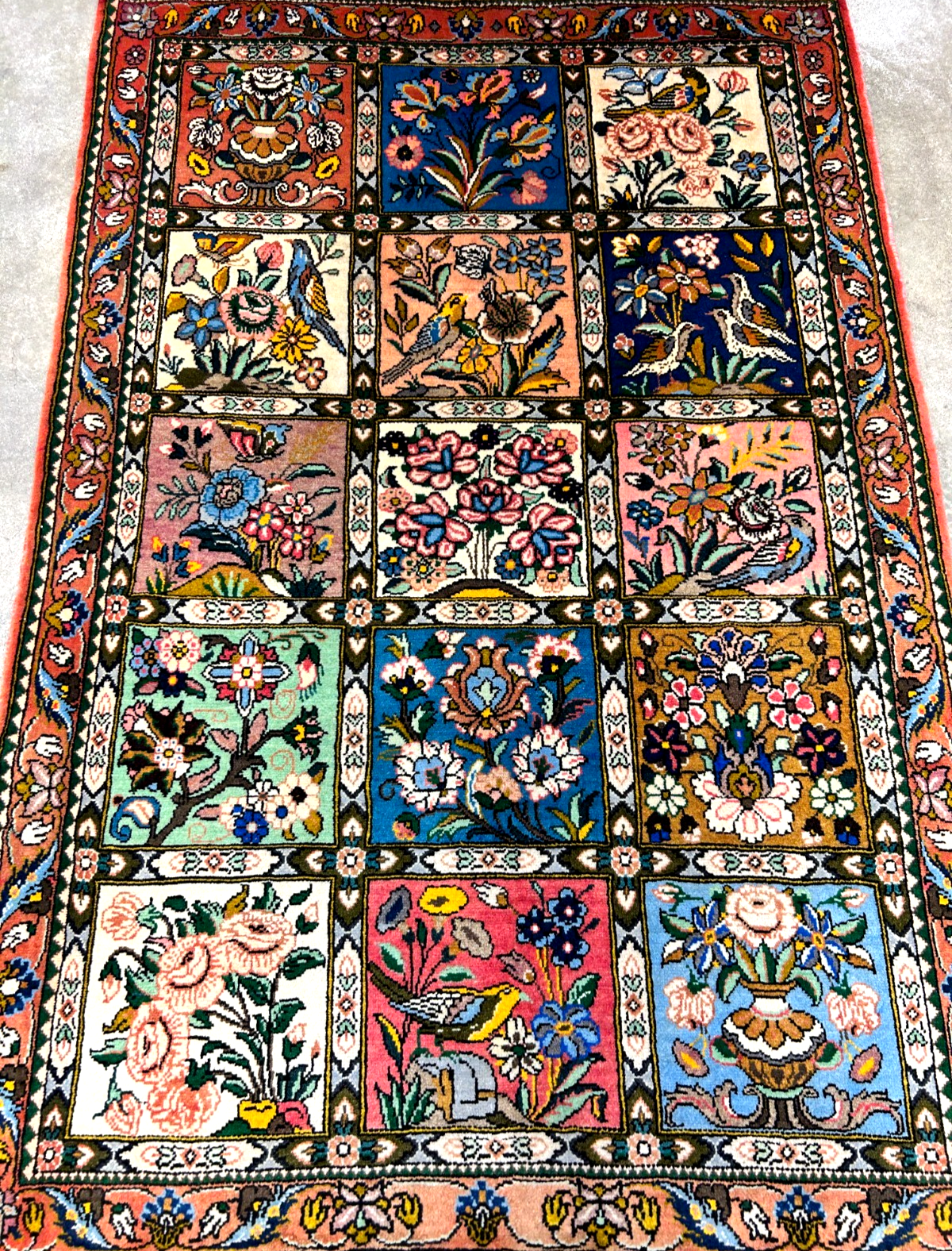 3'5"x5'2" Hand-Knotted 100% Lamb Wool Bakhtiarie Carpet - Area Rug