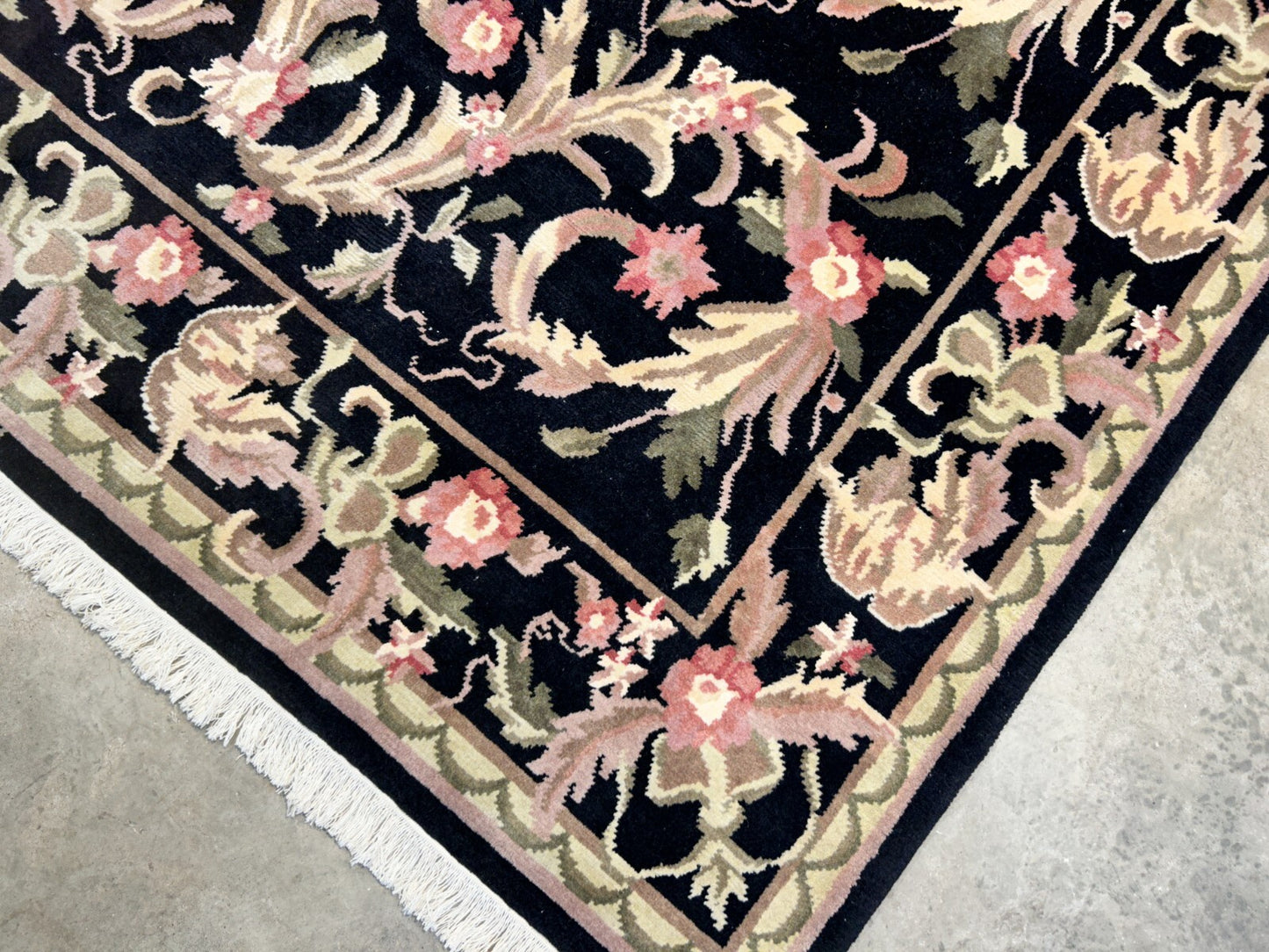 6'x9'2" Hand-Knotted 100% Wool Pile Indo-Tabati Carpet - Area Rug