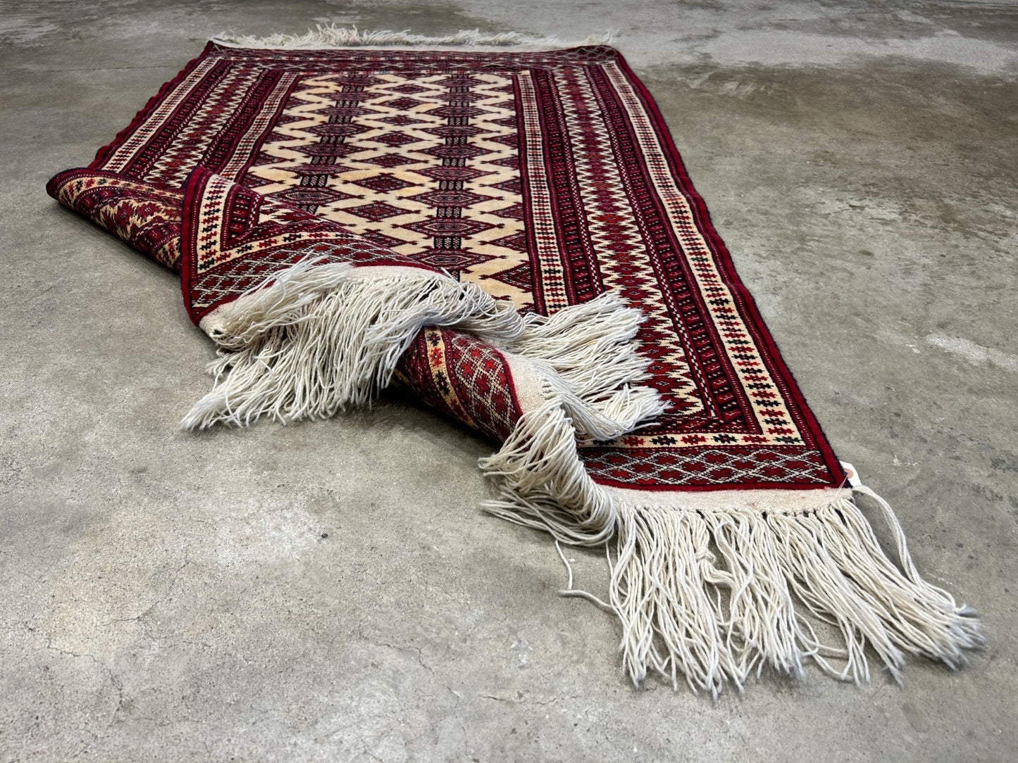 2'10"x4'2" Hand-Knotted 100% Wool Pile Bokhara Rug