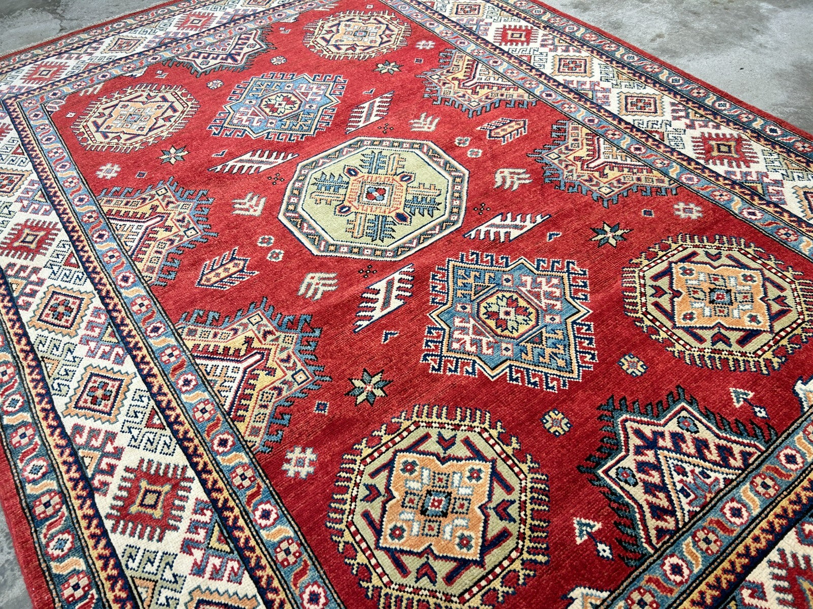 5'7"x7'10" Hand-Knotted 100% Wool Carpet - Fine Kazak Area Rug