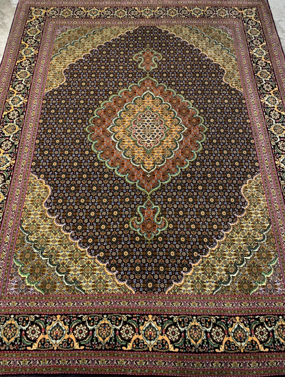 5'x6'8" Fine Hand-Knotted Wool & Silk Blend Tabrize Mahi Carpet - Area Rug