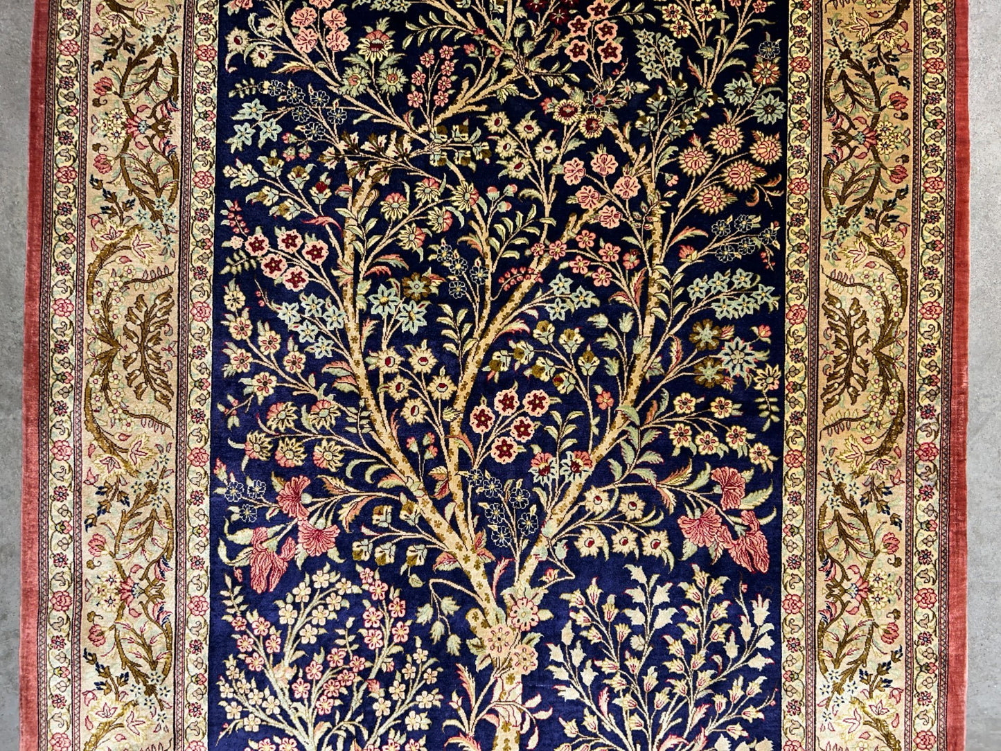 3'3"x4'11" Exquisite Extra-Fine Hand-Knotted 100% Silk Tree of Life Area Rug