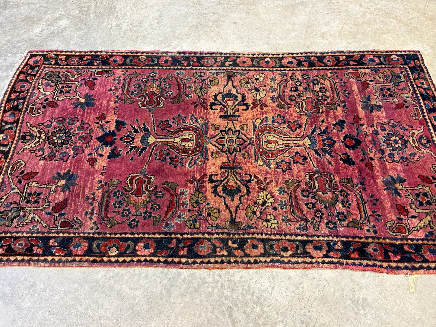 2'7"x4'10" Antique Hand-Knotted 100% Wool Pile Sarouke Area Rug - Carpet