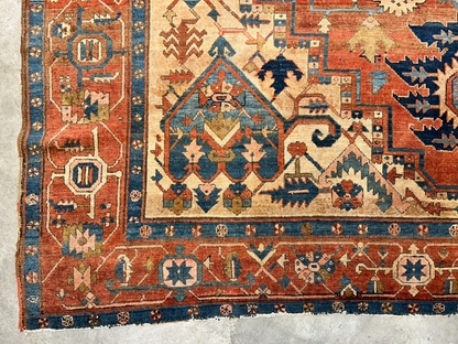 Collector Item - 9'8"x11'10 Antique Fine Wool Herize Serapy Hand-Knotted Rug