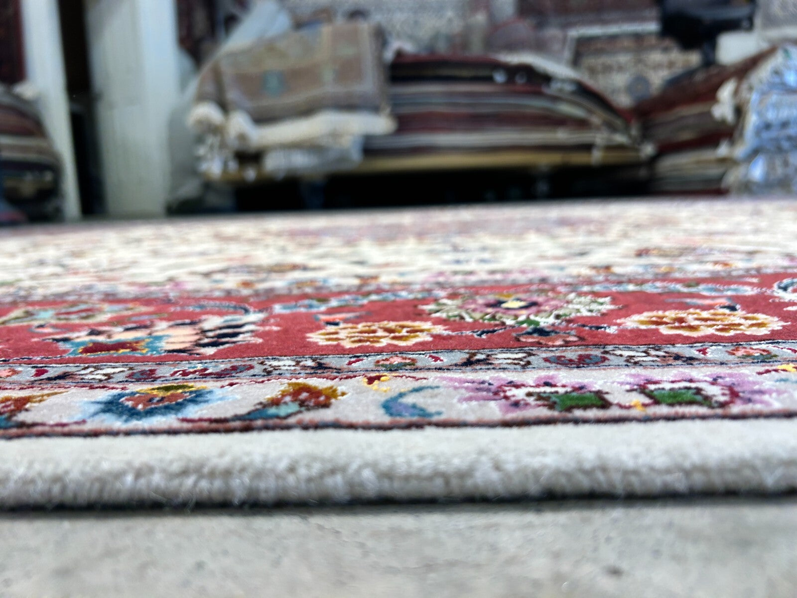 6'9"x9'9" Fine Hand-Knotted Wool & Silk Blend Tabrize Carpet - Area Rug
