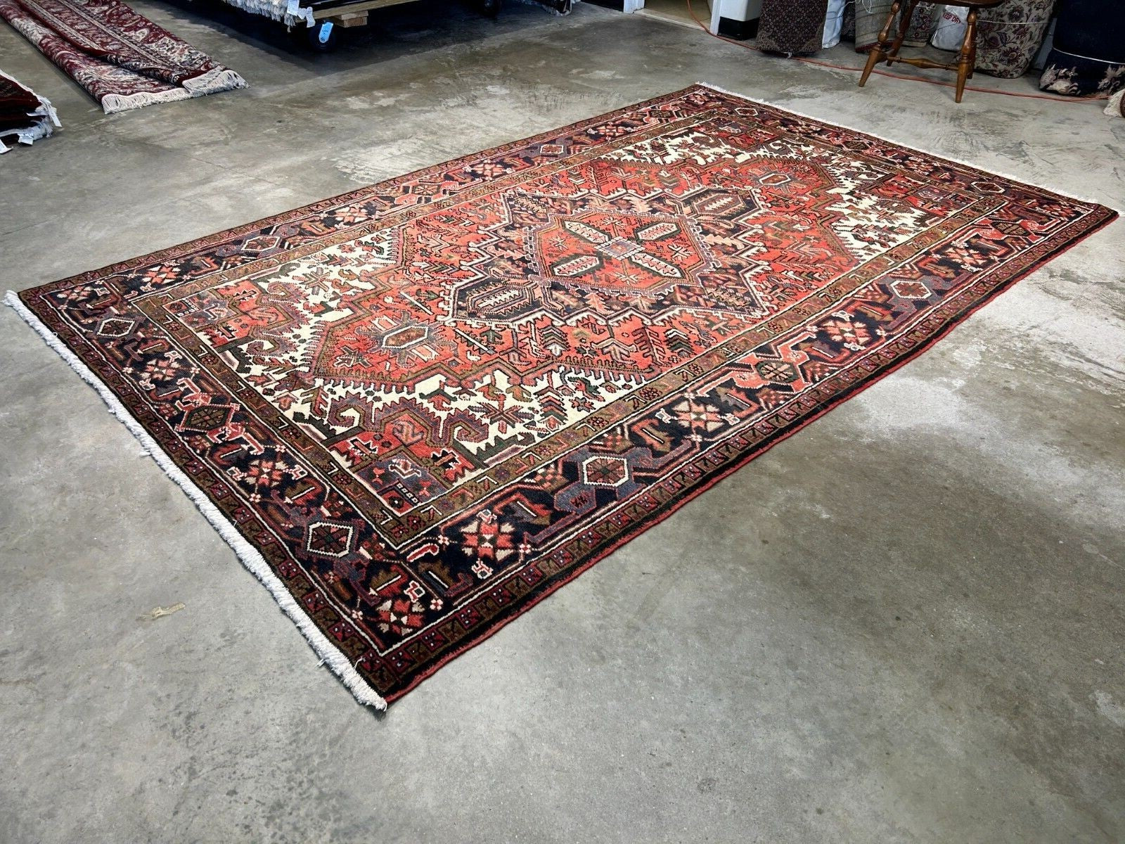 6'7" x 10'4" One-of-a-kind 100% Wool Pile Herize Area Rug - Handamade Carpet