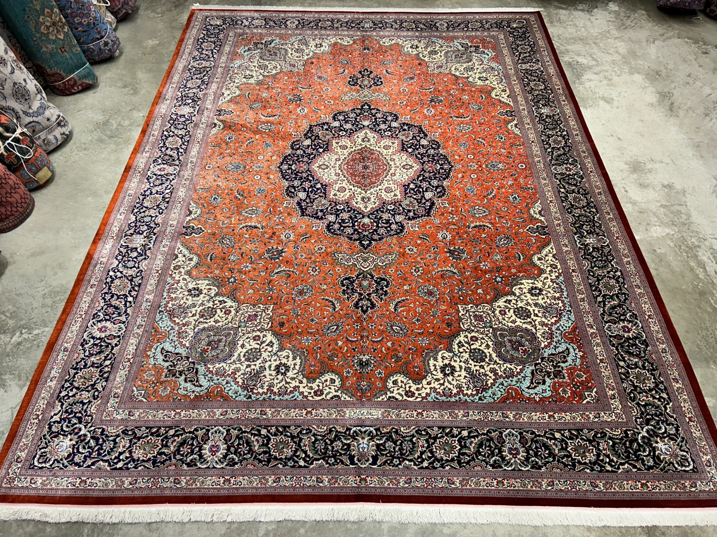 9'10"x13'11" Exquisite Signed Hand-Knotted 100% Silk Qume Rug