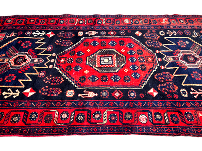 4'7" x 9'5" Hand-Knotted 100% Wool Carpet - Bidjare Area Rug