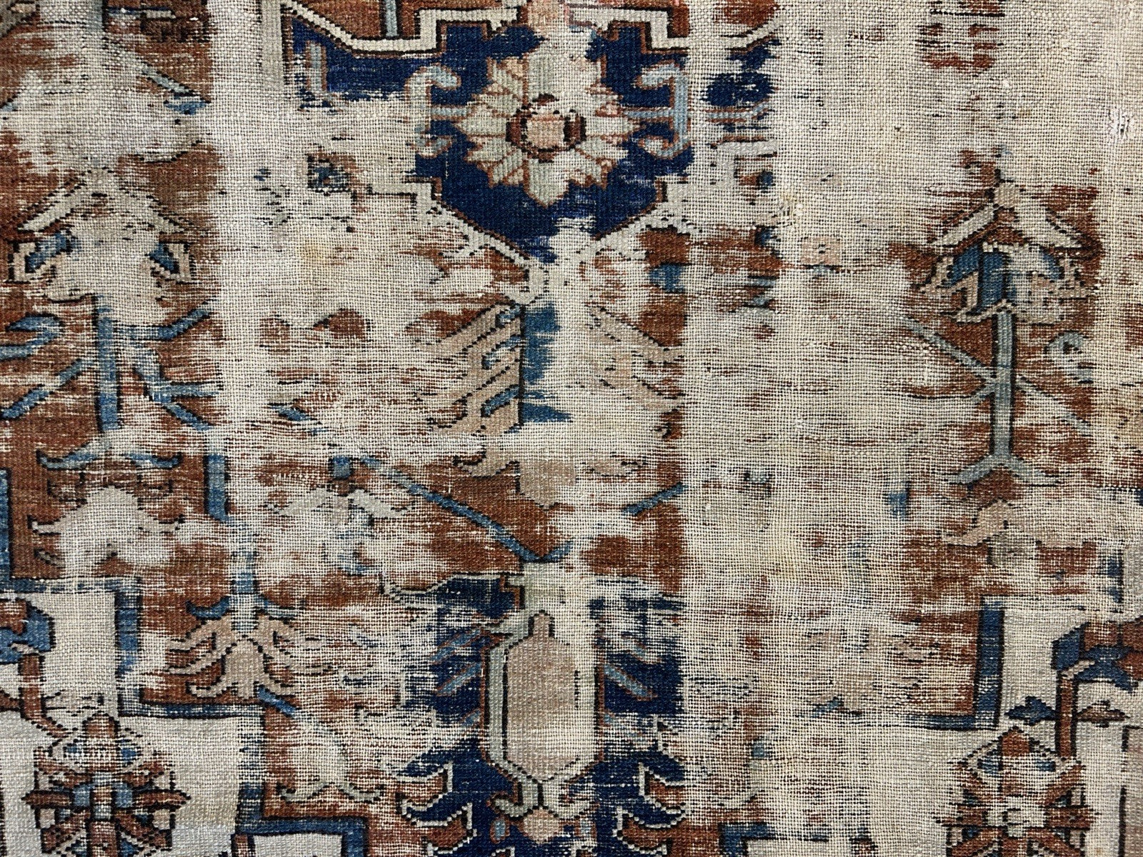 Collector Item- 10’5”x12’8” Old Antique Hand-Knotted Wool Pile Serapie Area Rug