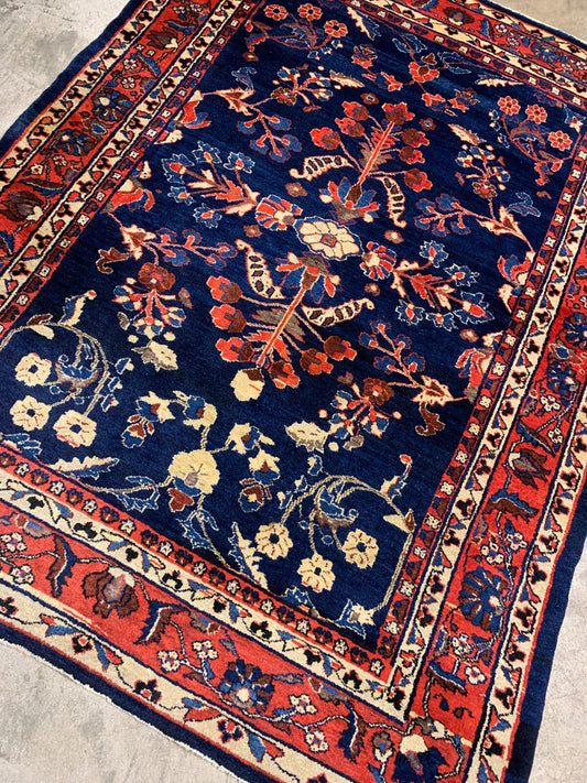 5'1"x6'6" Collector Antique Hand-Knotted 100% Wool Pile Lilihane Rug