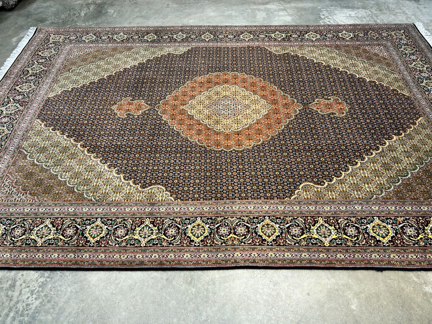 6'8"x10'2" Fine Hand-Knotted Wool & Silk Oriental Tabrize Rug - Area Carpet