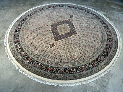 8' Diameter Exquisite Hand-Knotted 100% Wool Pile Oriental Rug