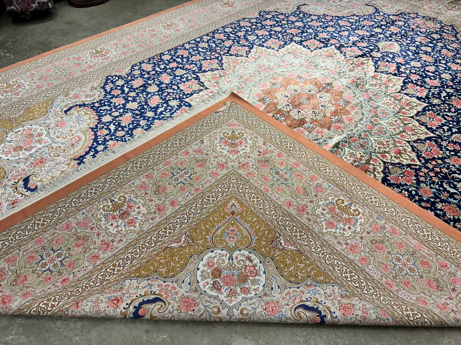 9'11"x13'6" Exquisite Signed Hand-Knotted 100% Silk Qume Rug