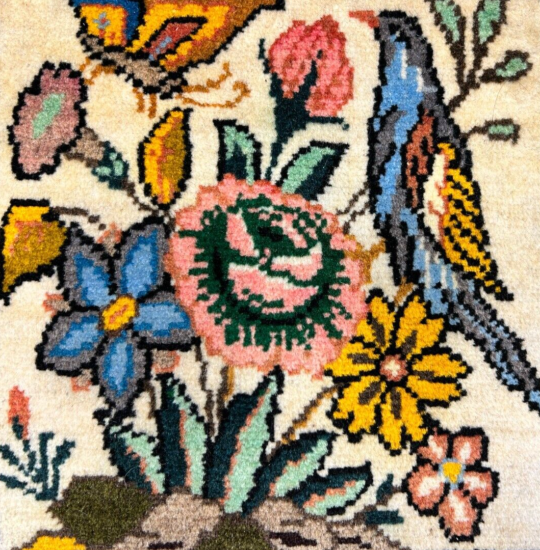 3'5"x5'2" Hand-Knotted 100% Lamb Wool Bakhtiarie Carpet - Area Rug