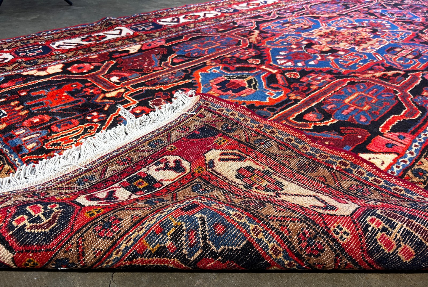 5'4" x 10'3" Hand-Knotted 100% Wool Carpet - Nahavande Area Rug