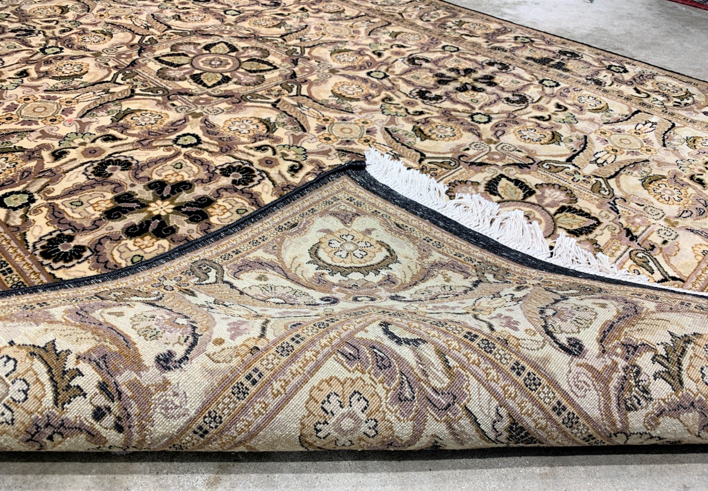 4'6'' x 7'0" Hand-Knotted 100% Wool Pile Oriental Area Rug