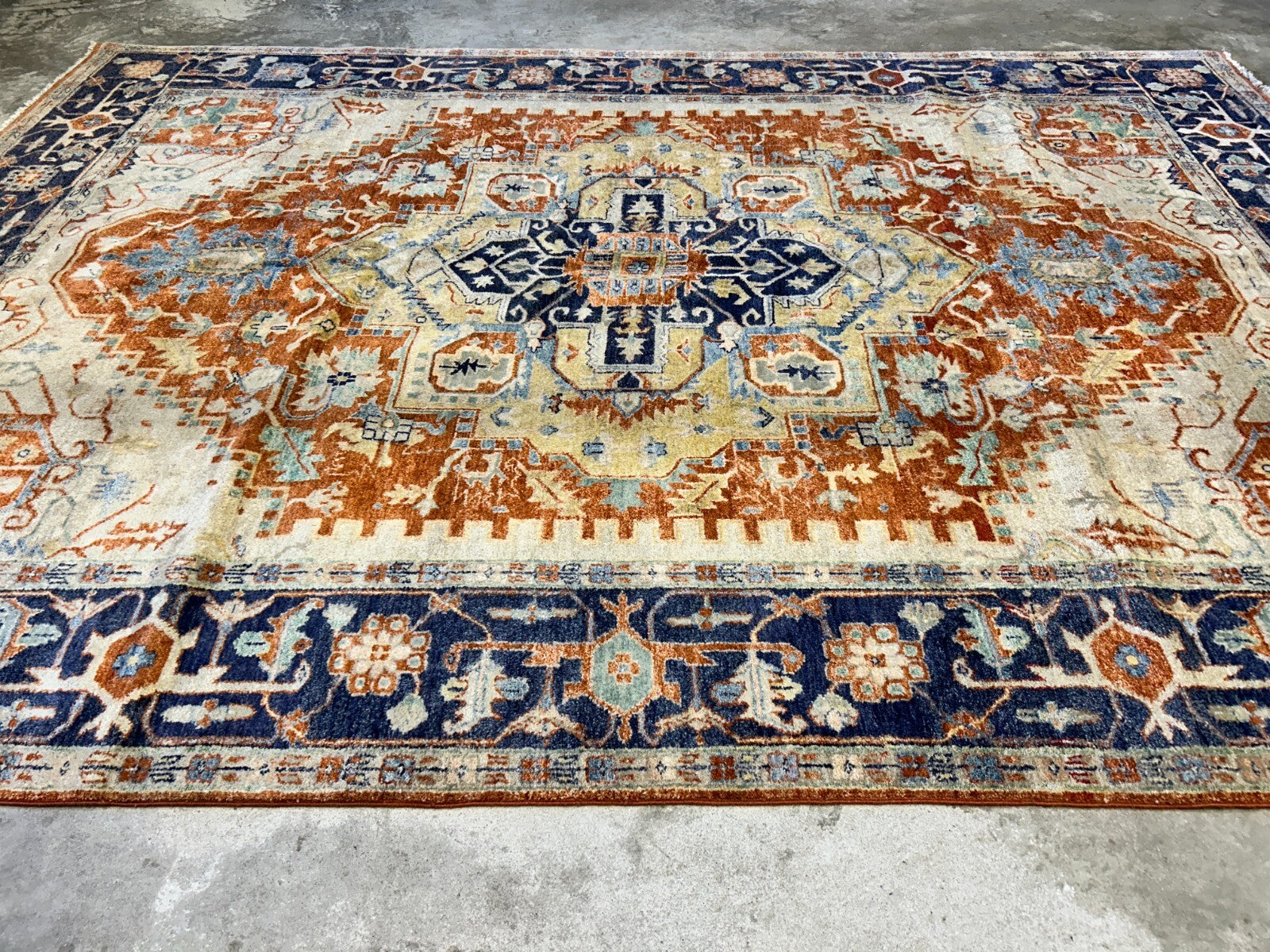 9'x12' Hand-Knotted 100% Lamb Wool Serapie Design Carpet - Area Rug