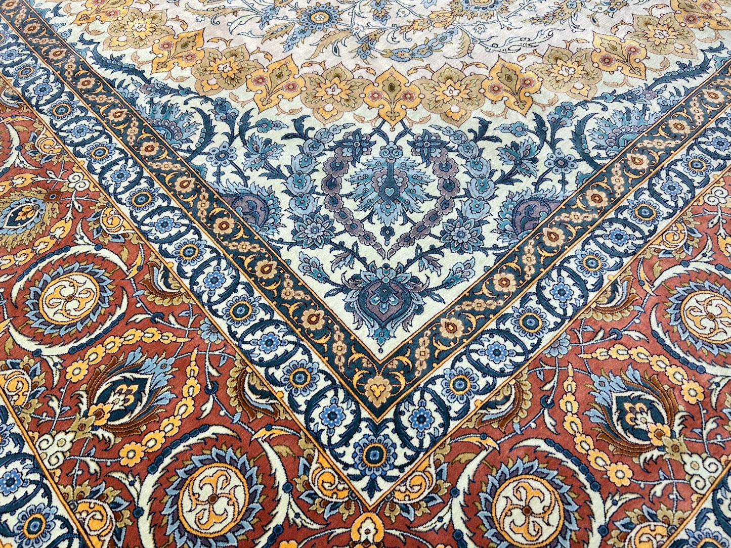 7'3"x10'7" Exquisite Extra-Fine Hand-Knotted 100% Silk Qume Carpet - Area Rug