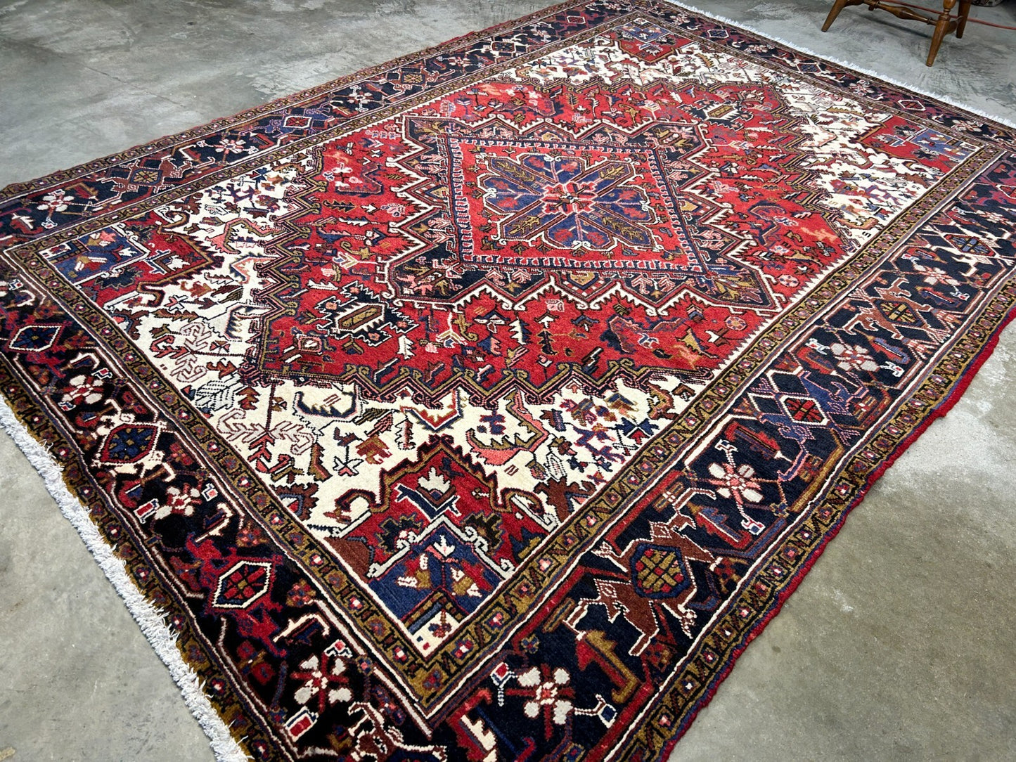 7'3"x10'3" Hand-Knotted 100% Wool Herize Carpet - Area Rug
