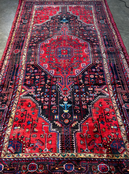 5'0" x 9'5" Hand-Knotted 100% Wool Pile Nahavande Area Rug - Carpet
