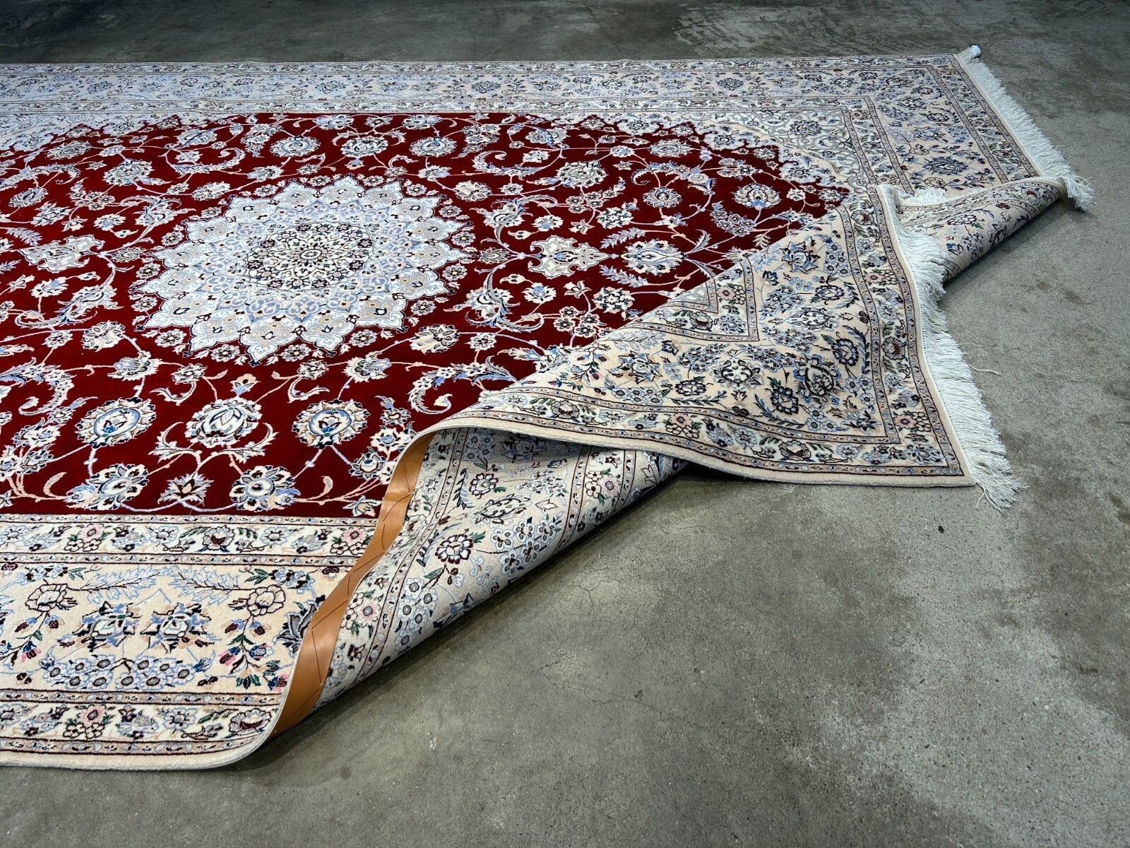 6'7"x9'6" Fine Hand-Knotted Wool & Silk Naine Rug - Area Carpet