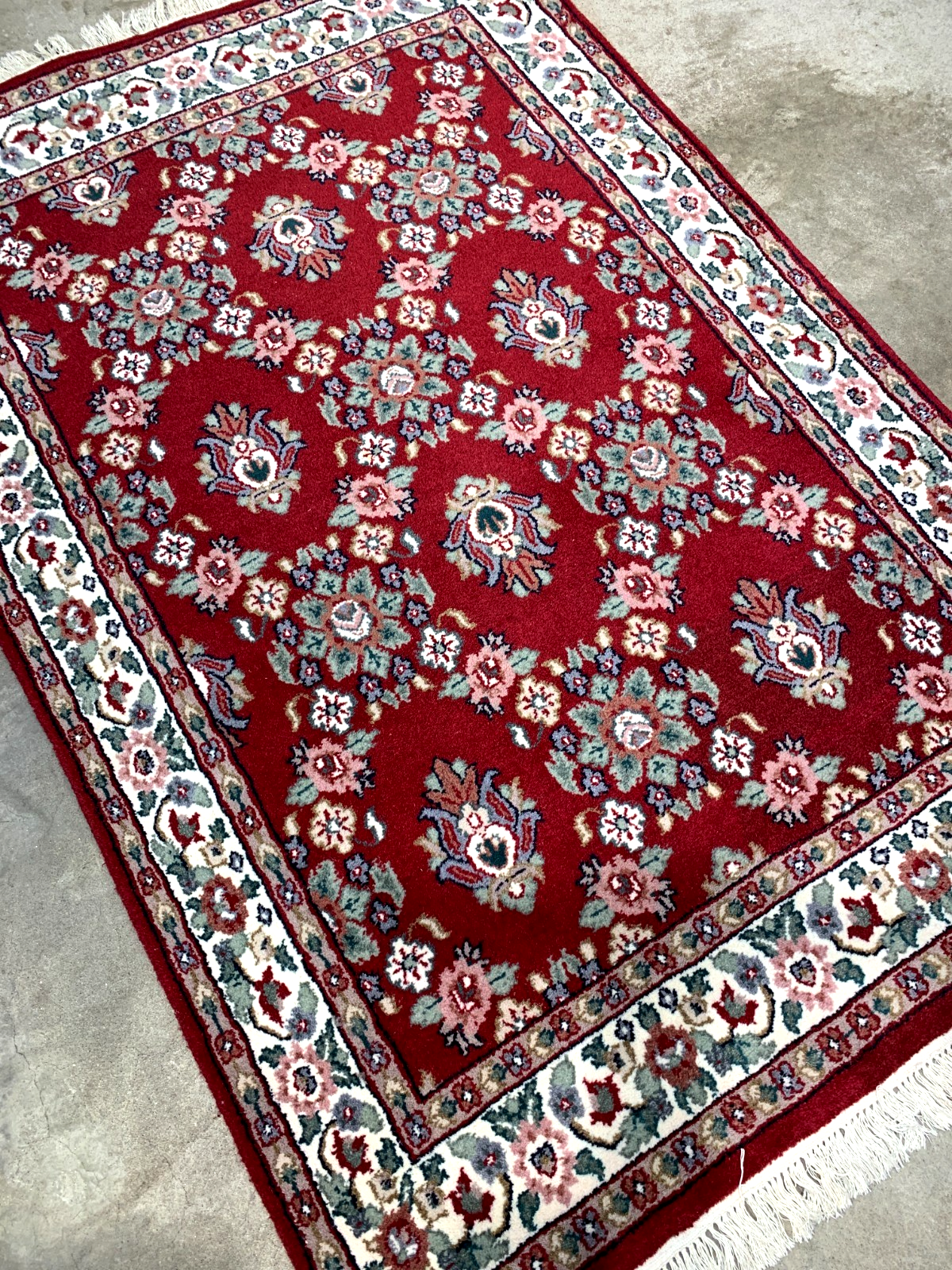 4'0" x 6'0" Hand-Knotted 100% Wool Pile Indian Area Rug
