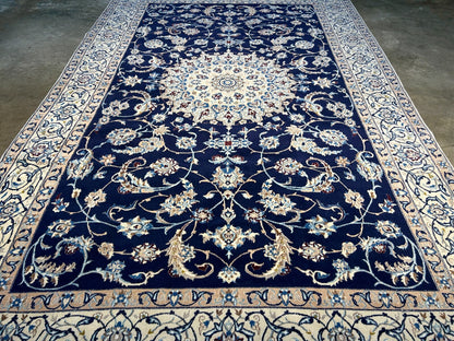 6'5"x10'1" Fine Hand-Knotted Wool & Silk Naine Rug - Area Carpet