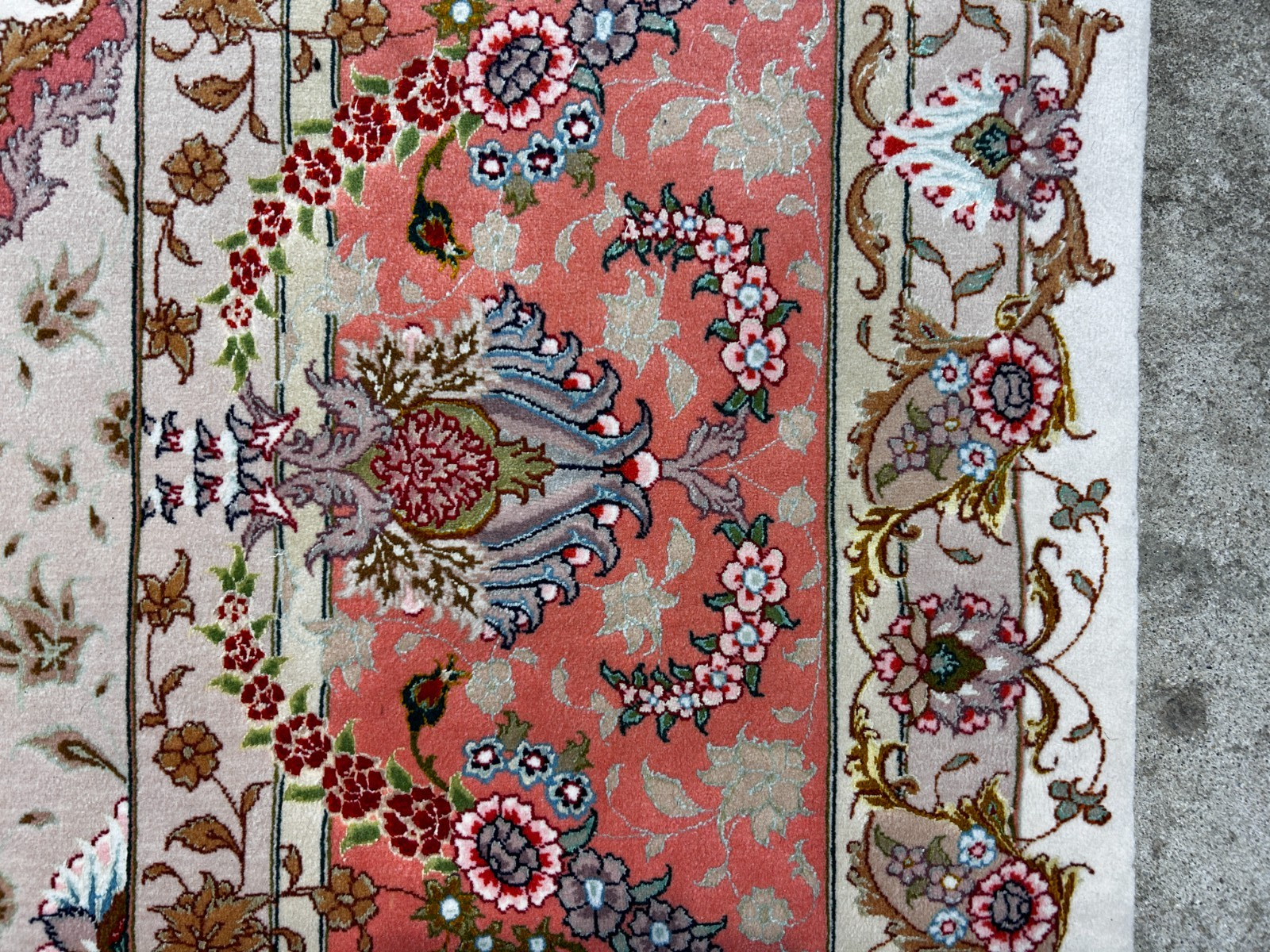 8'3"x11'6" Very Fine Hand-Knotted Wool & Silk Tabrize Area Rug - Signed