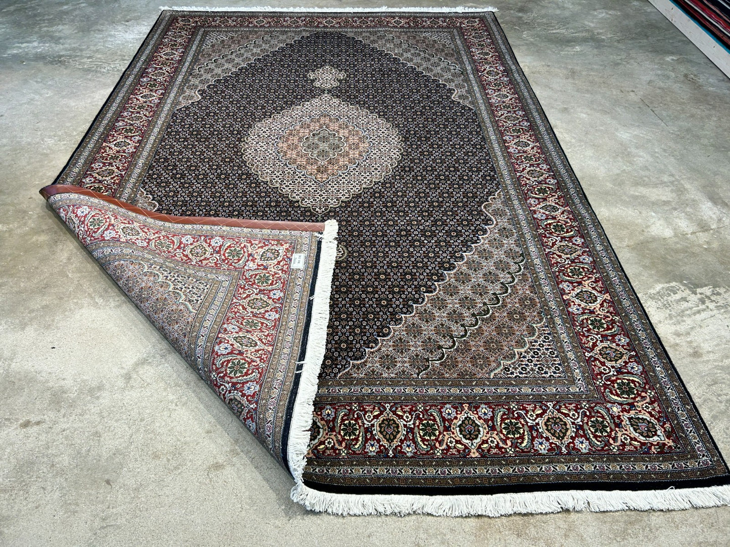 6'7"x9'10" Fine Hand-Knotted Wool & Silk Blend Tabrize Mahi Carpet - Area Rug