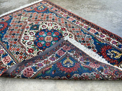 3'5"x4'11" Hand-Knotted 100% Lamb Wool Bakhtiarie Area Rug