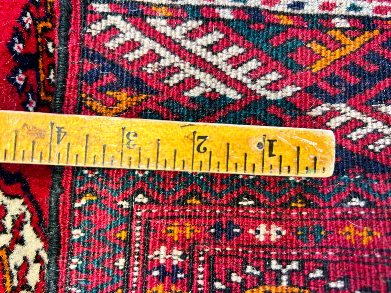 2'8"x3'10" Hand-Knotted 100% Wool Pile Bokhara Rug