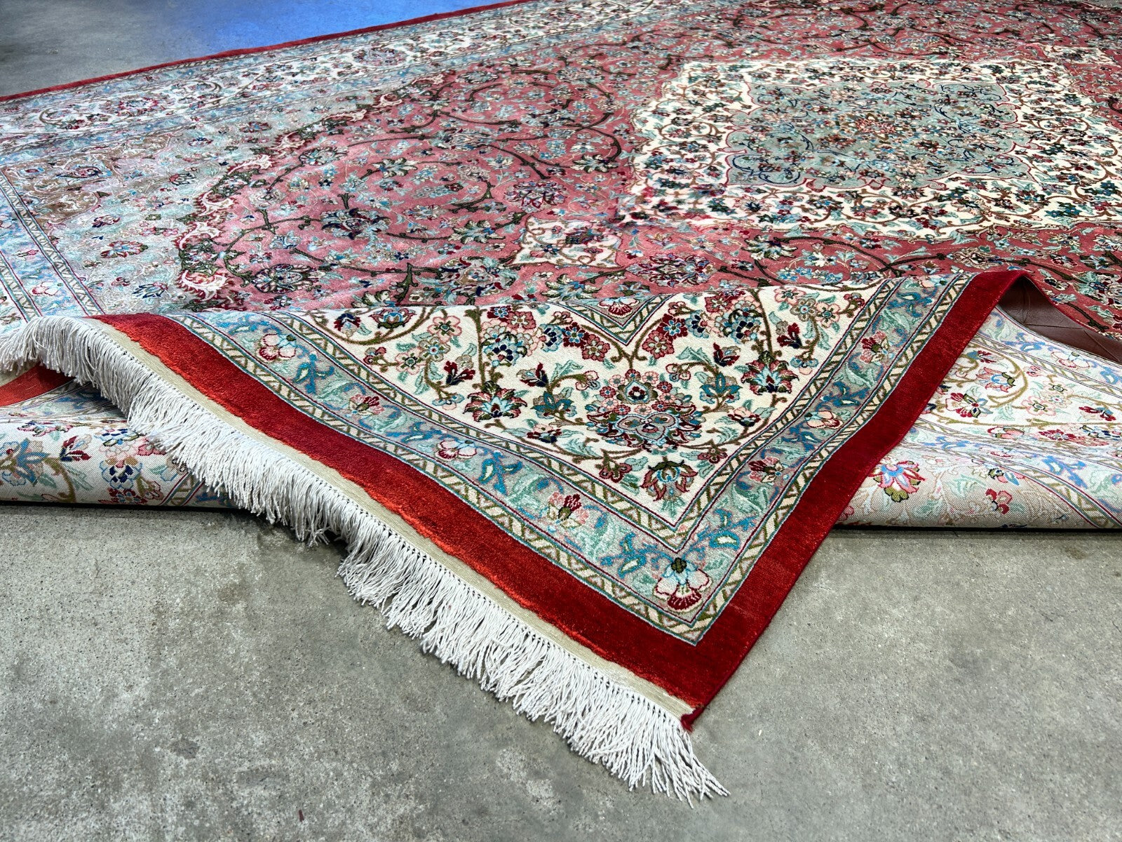6'5"x9'5" Exquisite Hand-Knotted 100% Silk Qume Rug