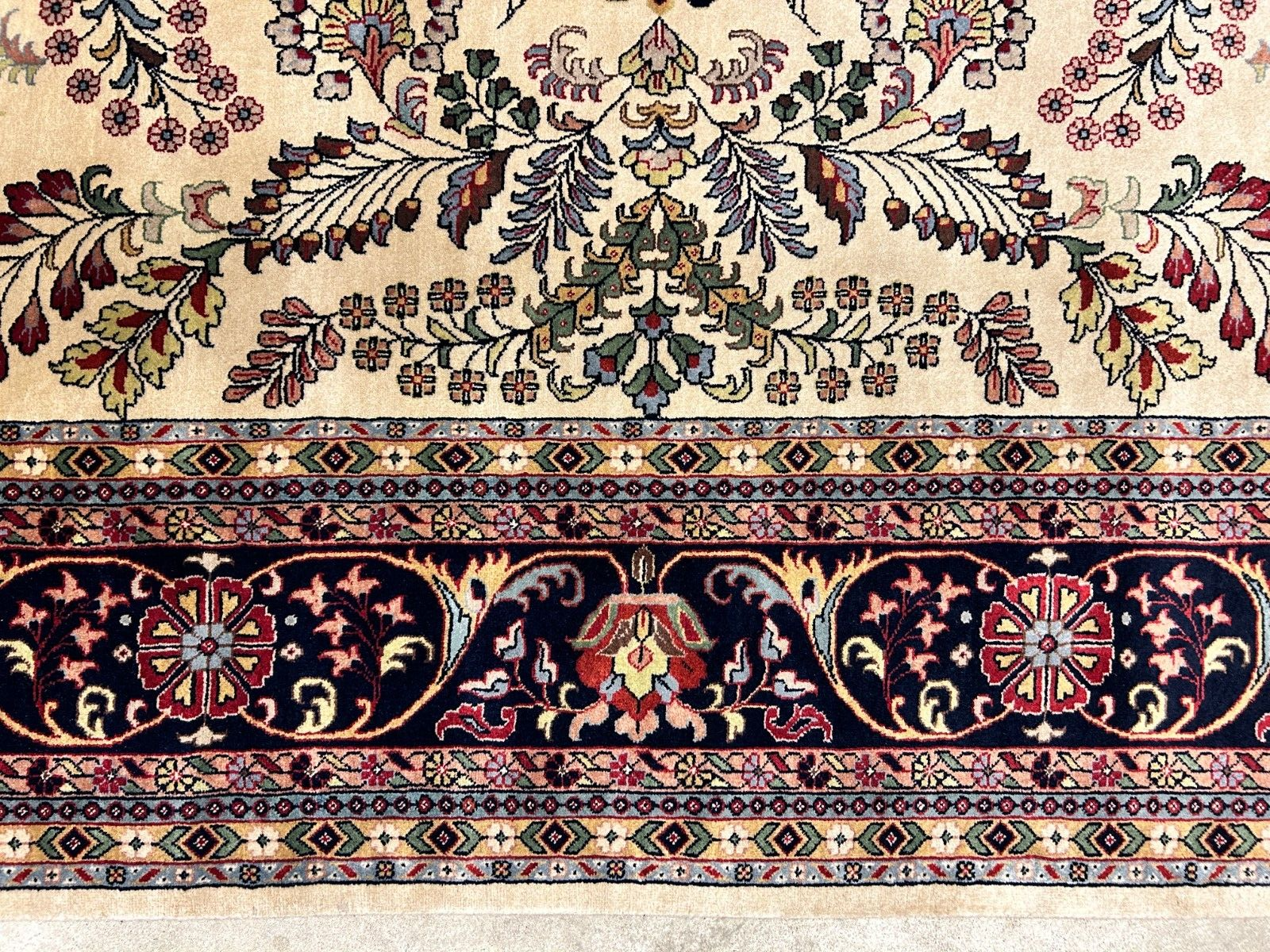 9'1"x12'1" Hand-Knotted 100% Lamb Wool Sarouke Design Carpet - Area Rug