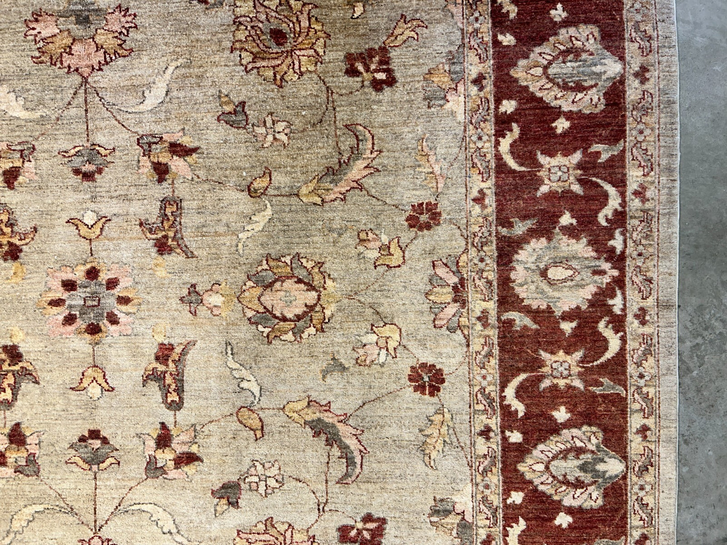 9'x12' Hand-Knotted 100% Wool Pile Indo-Agra Carpet - Area Rug
