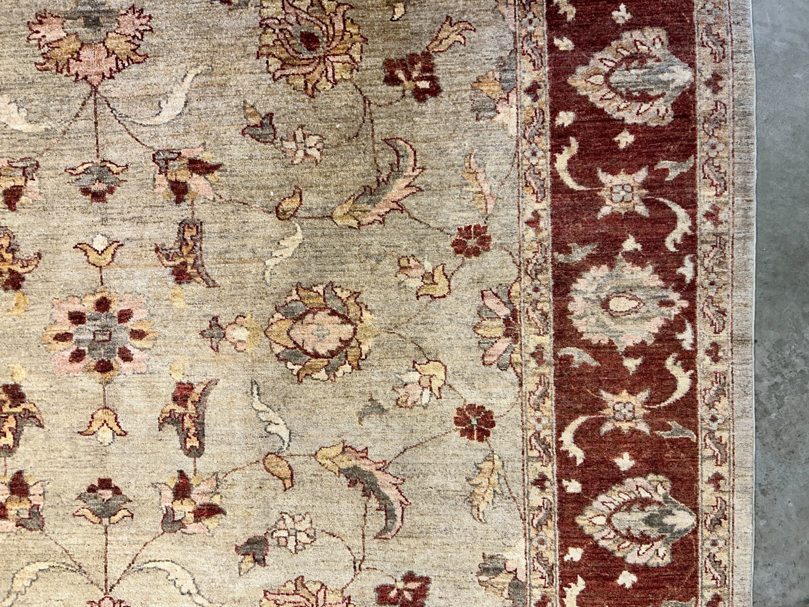 9'x12' Hand-Knotted 100% Wool Pile Indo-Agra Carpet - Area Rug