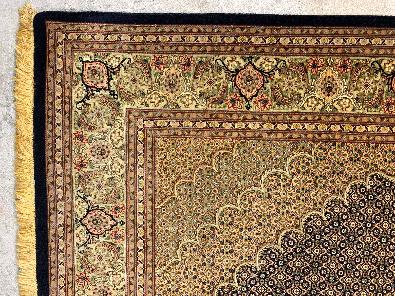4'1"x6'6" Very Fine Hand-Knotted Wool & Silk Blend Tabrize Mahi Carpet -  Rug