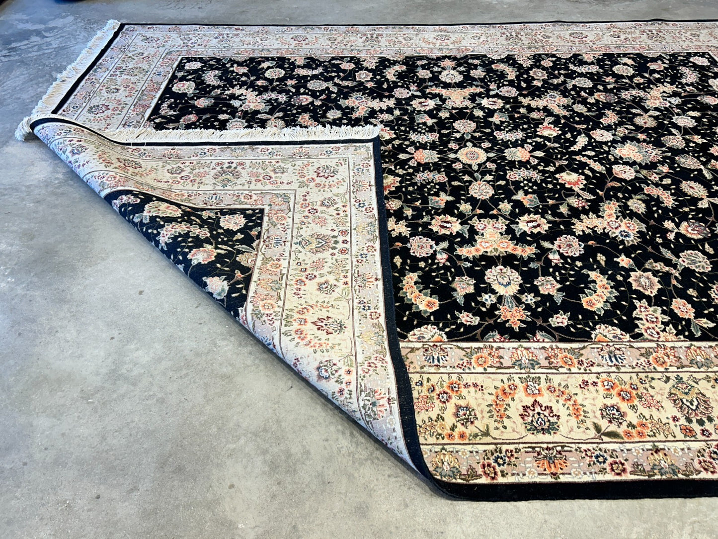 8'9"x11'6" Hand-Knotted Wool & Silk Blend Oriental Rug