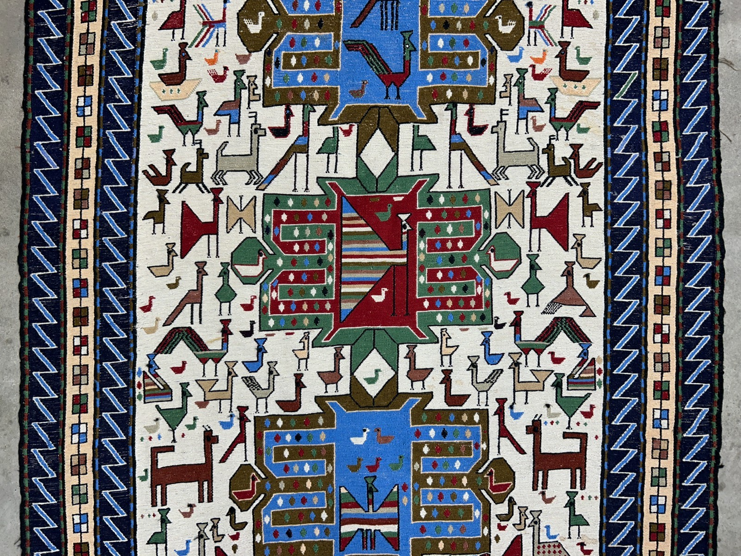 4'x4'10" Needle Punched 100% Wool Soumak Area Rug - Carpet