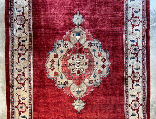 8'10"x11'8" Hand-Knotted 100% Wool Pile Tabrize Rug