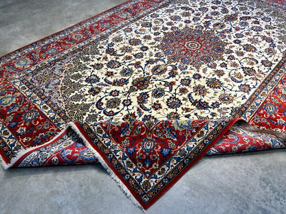 6'9"x10'3" Extra-Fine Hand-Knotted Wool & Silk Blend Isfahane Area Rug - Signed