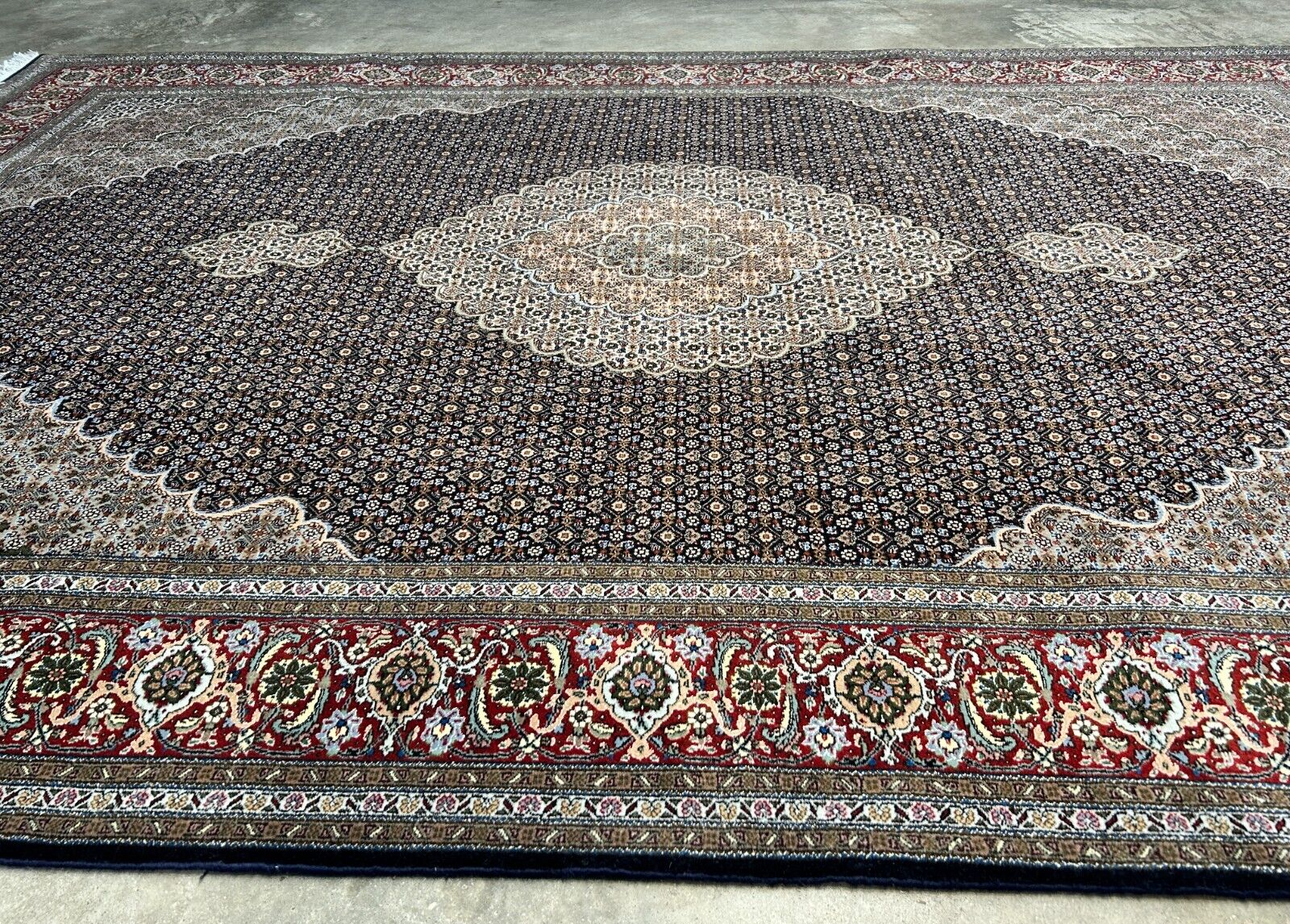 6'7"x9'10" Fine Hand-Knotted Wool & Silk Blend Tabrize Mahi Carpet - Area Rug