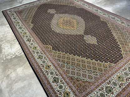 6'10"x10'5" Fine Hand-Knotted Wool & Silk Blend Tabrize Mahi Carpet - Area Rug