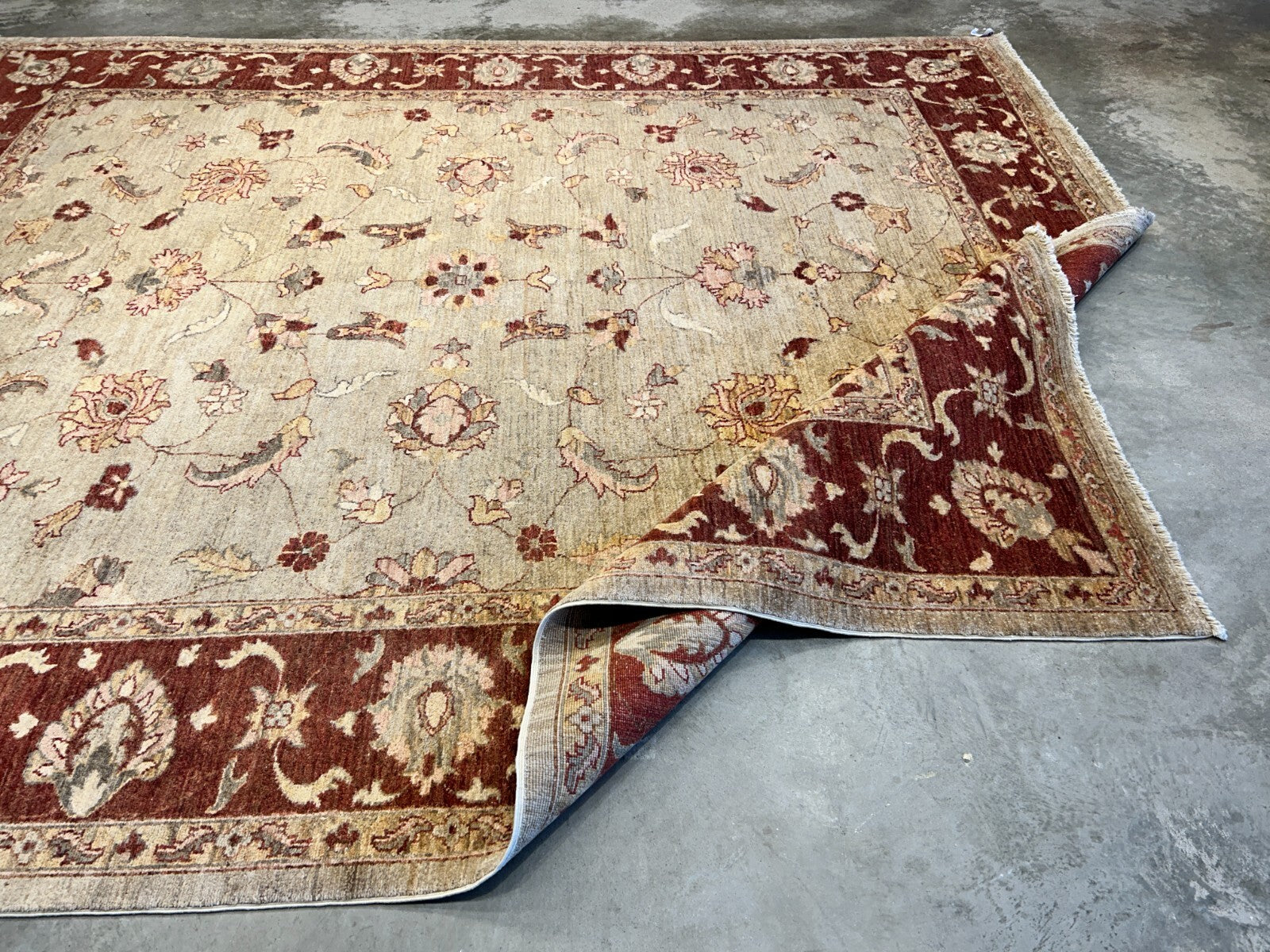 9'x12' Hand-Knotted 100% Wool Pile Indo-Agra Carpet - Area Rug